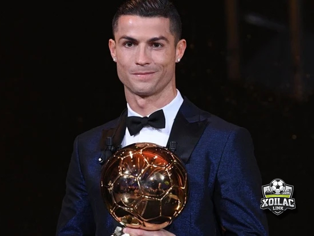 ronaldo-gianh-qua-bong-vang