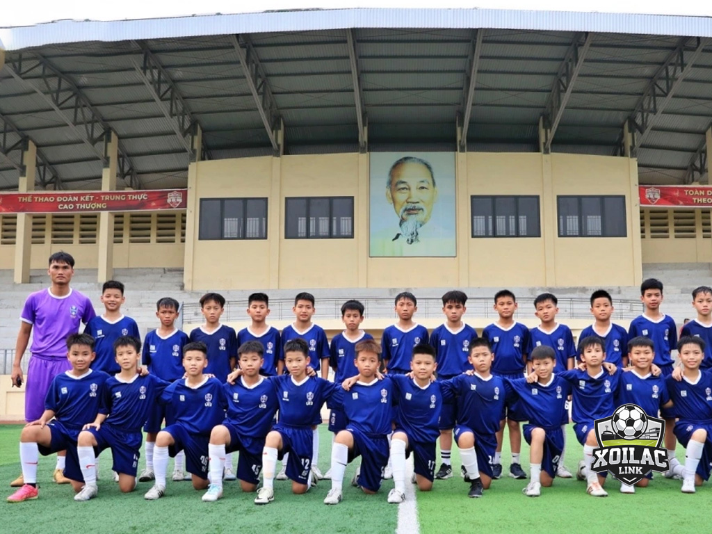 lo-dao-tao-bong-da-tre-t-t