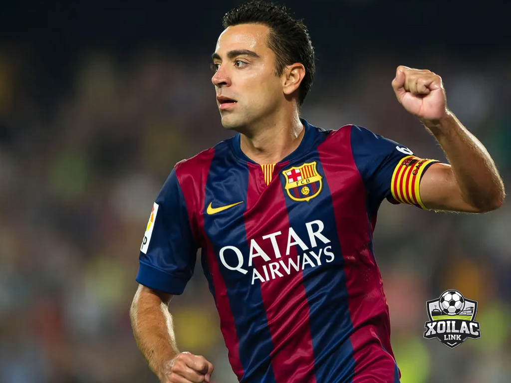 xavi-duoc-danh-gia-la-tien-ve-trung-tam-xuat-sac